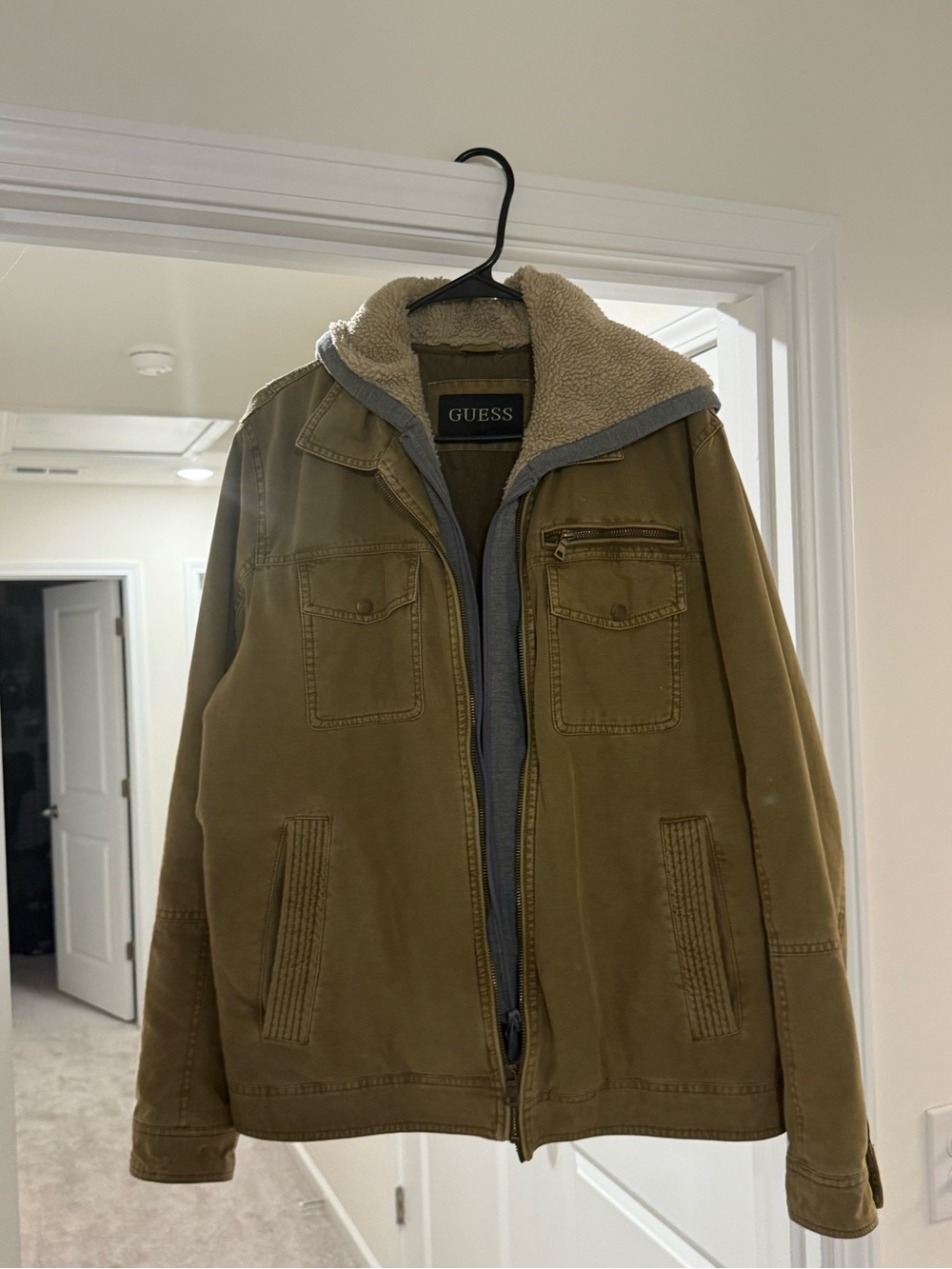 GUESS Men's Olive Green Sherpa-Lined Field Jacket